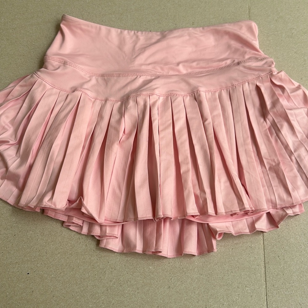 Perfect condtion pink gold hinge tennis skirt size s